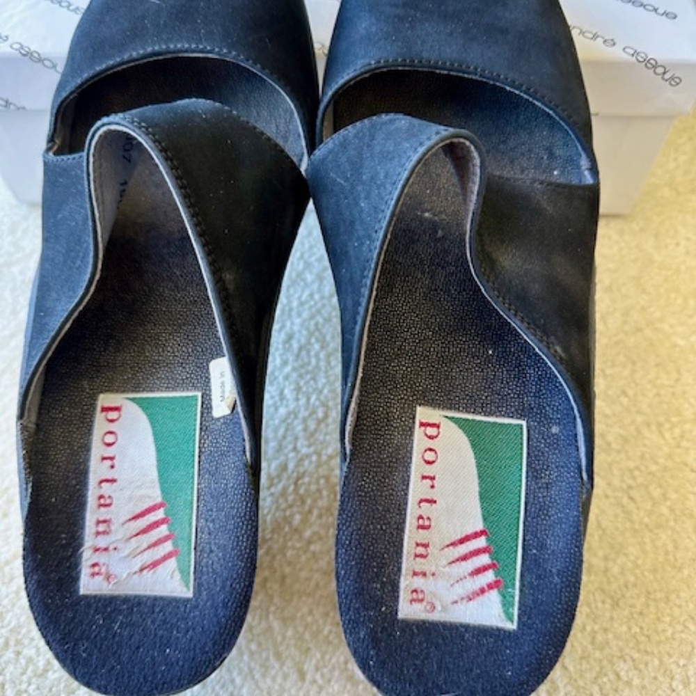 WOMEN'S PORTANIA SANDALS, TOP SLID IN,  SIZE 40 EUR (9.5 USA), MADE IN PORTUGAL